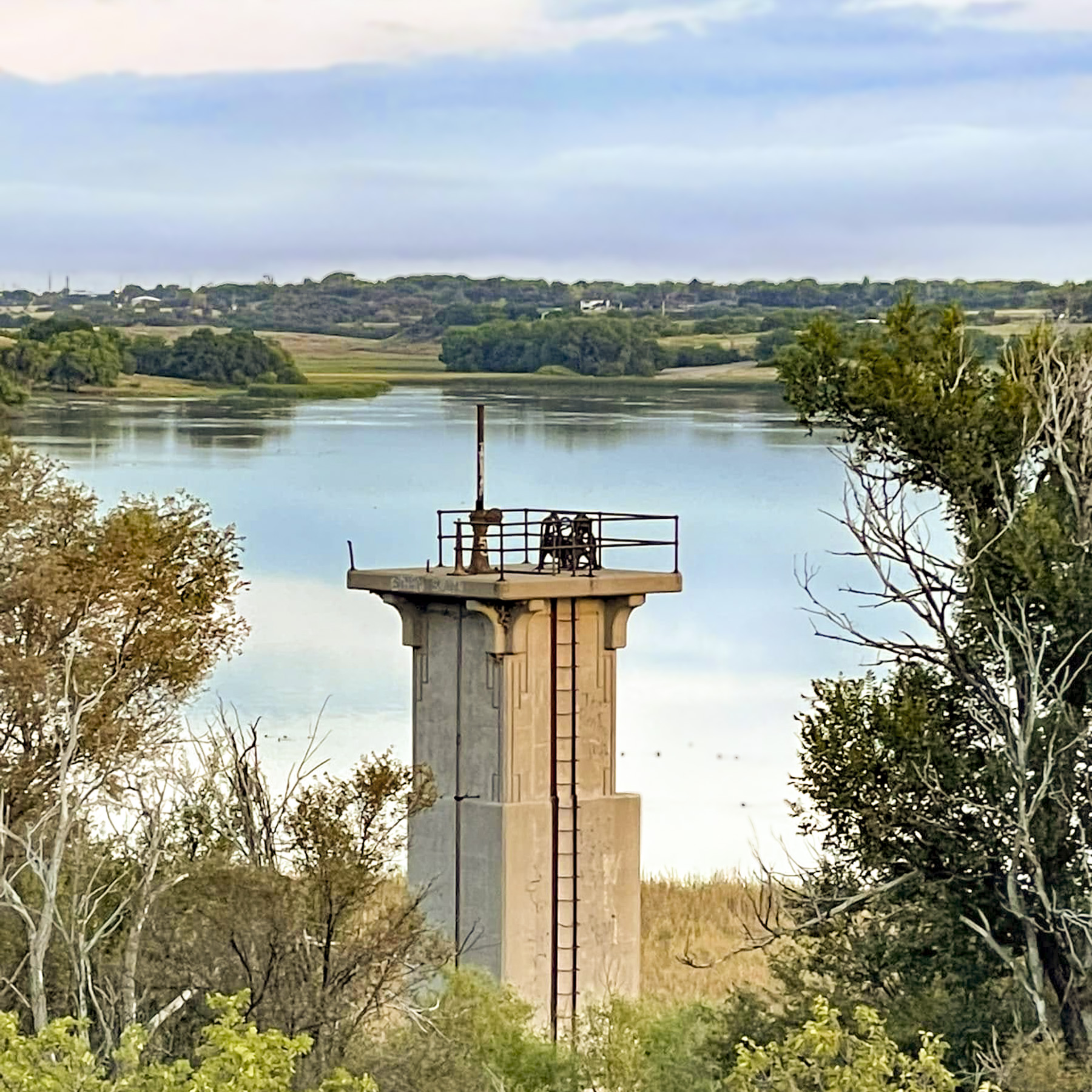 tower overlooking lake rita blanca